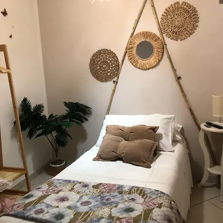 Nicaredda Guest Maison d'hôtes 4*